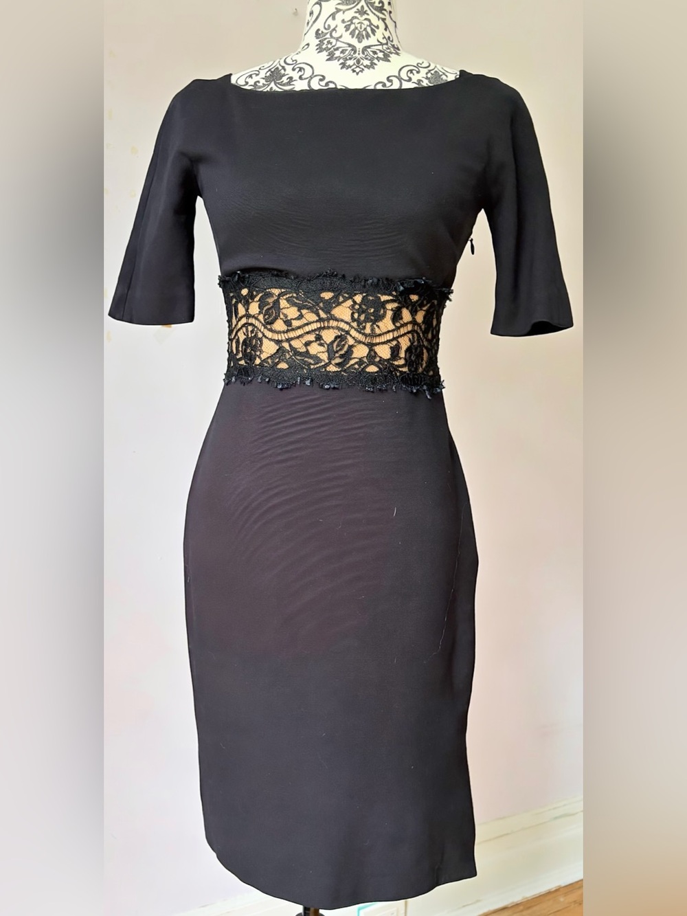 Authentic Emilio Pucci 31R135 Lace Waist Midi Dress Black Size 6